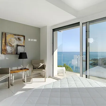 Myfenolleda B - Preciosa Casa En Grifeu Con Piscina Compartida Y Parking - Es-228-126 * Llanca