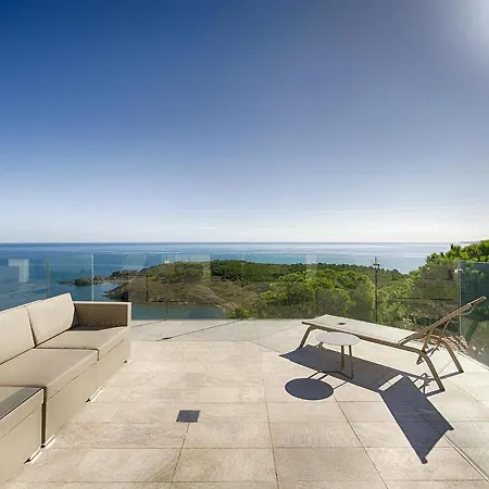 Holiday home Myfenolleda B - Preciosa Casa En Grifeu Con Piscina Compartida Y Parking - Es-228-126 Llanca