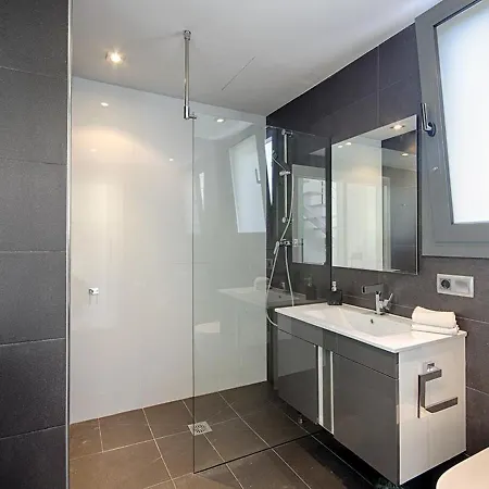 Holiday home Myfenolleda B - Preciosa Casa En Grifeu Con Piscina Compartida Y Parking - Es-228-126